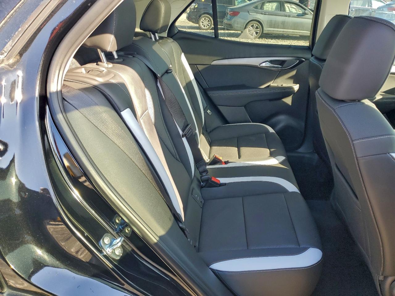 2024 BUICK ENVISION ESSENCE photo 10
