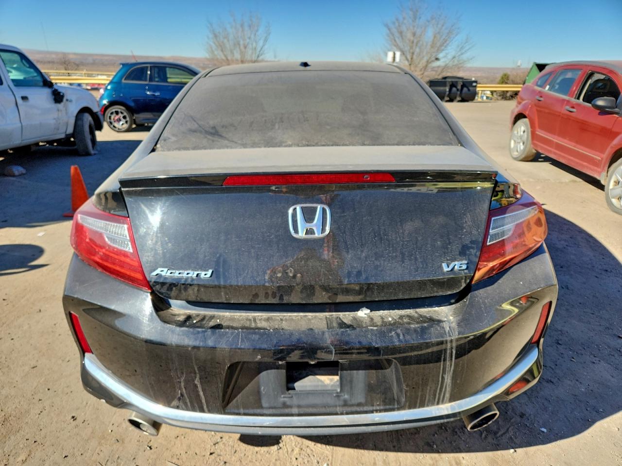 2017 HONDA ACCORD EXL photo 6