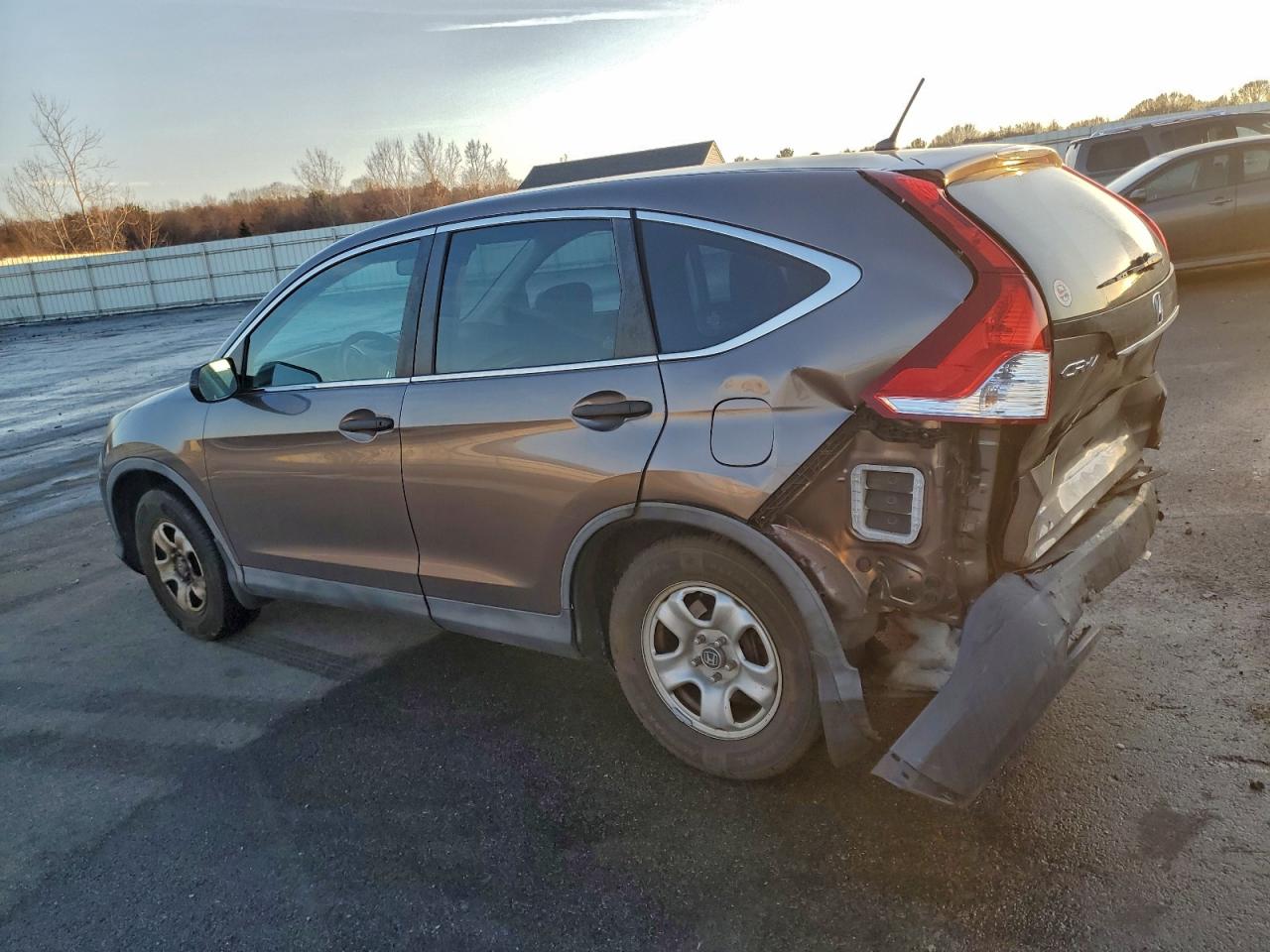 2014 HONDA CR-V LX photo 2