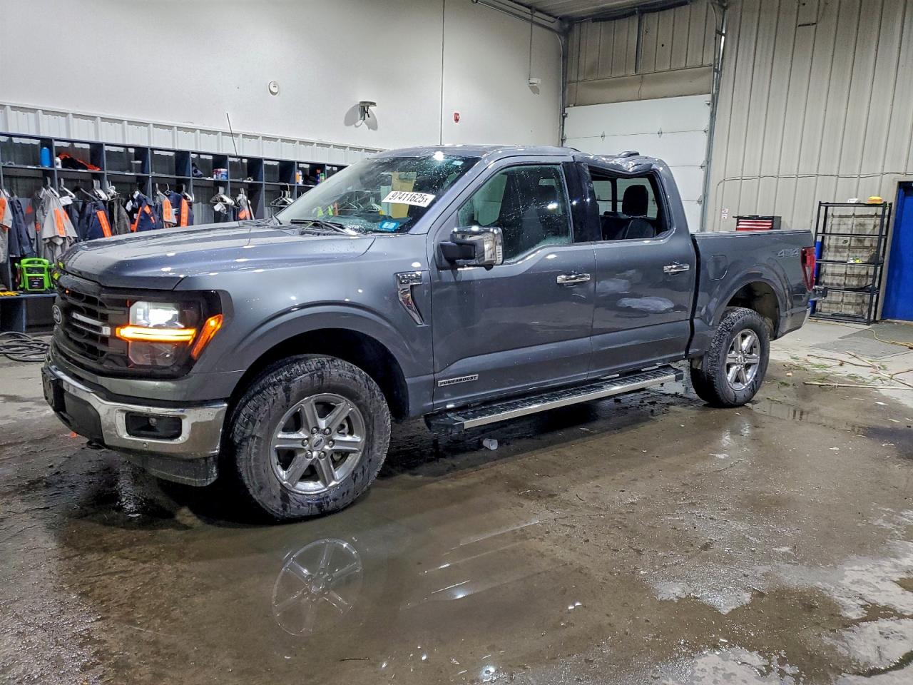 2025 FORD F150