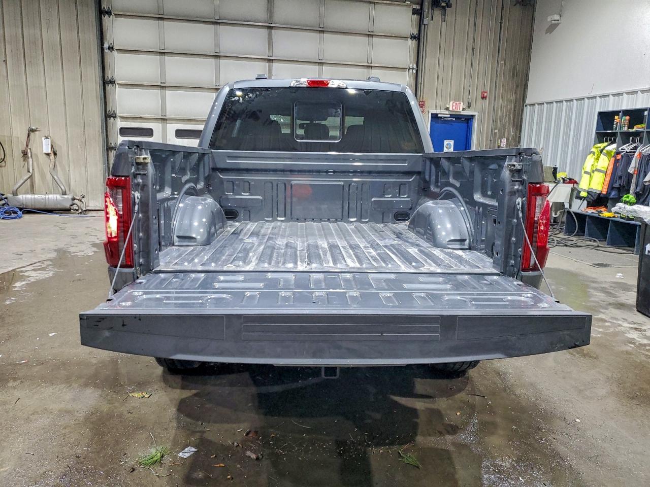 2025 FORD F150 XLT photo 11