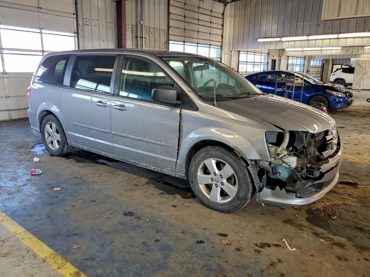 2013 DODGE GRAND CARAVAN SE photo 4