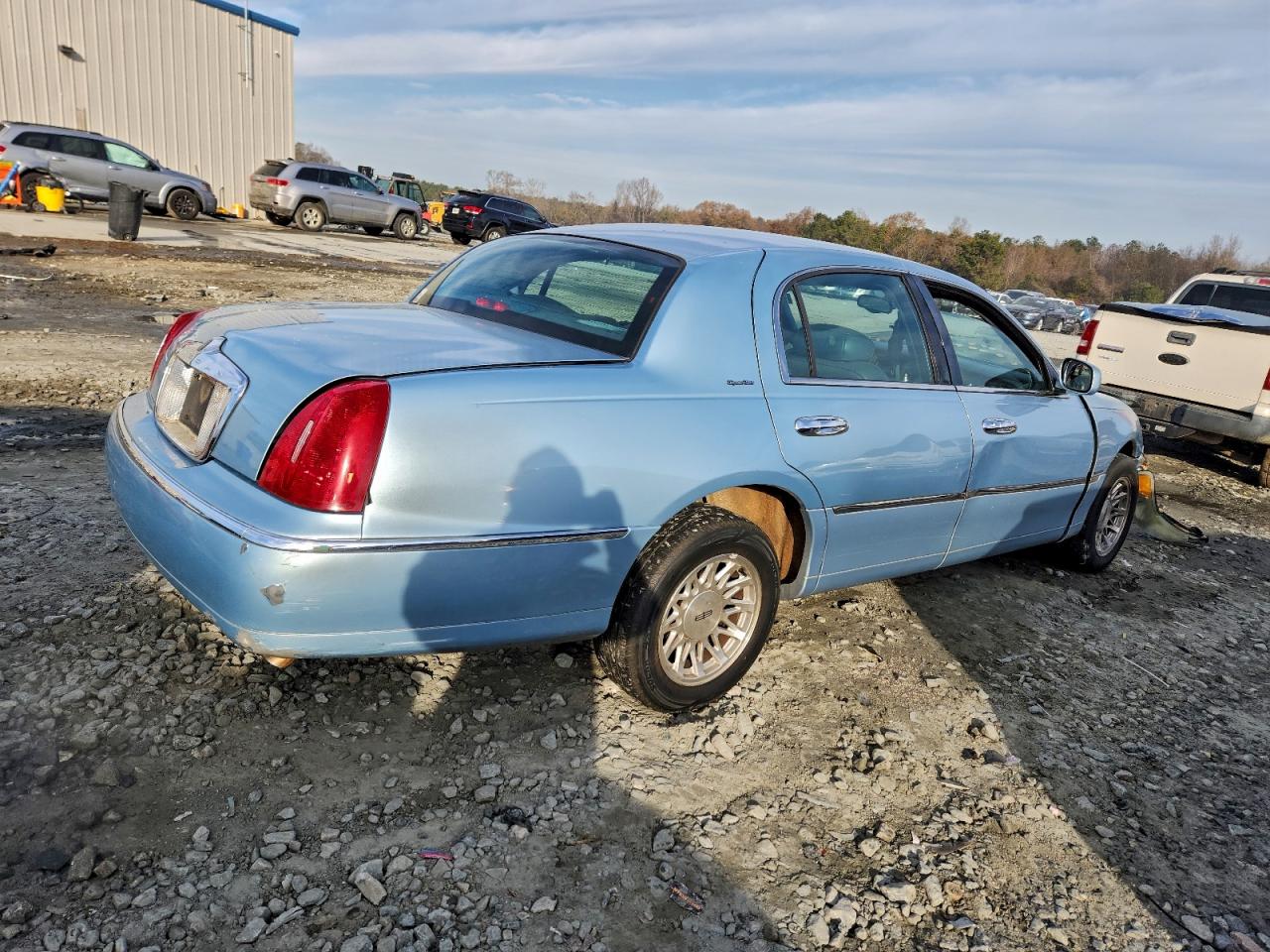 1998 LINCOLN TOWN CAR SIGNATURE photo 3