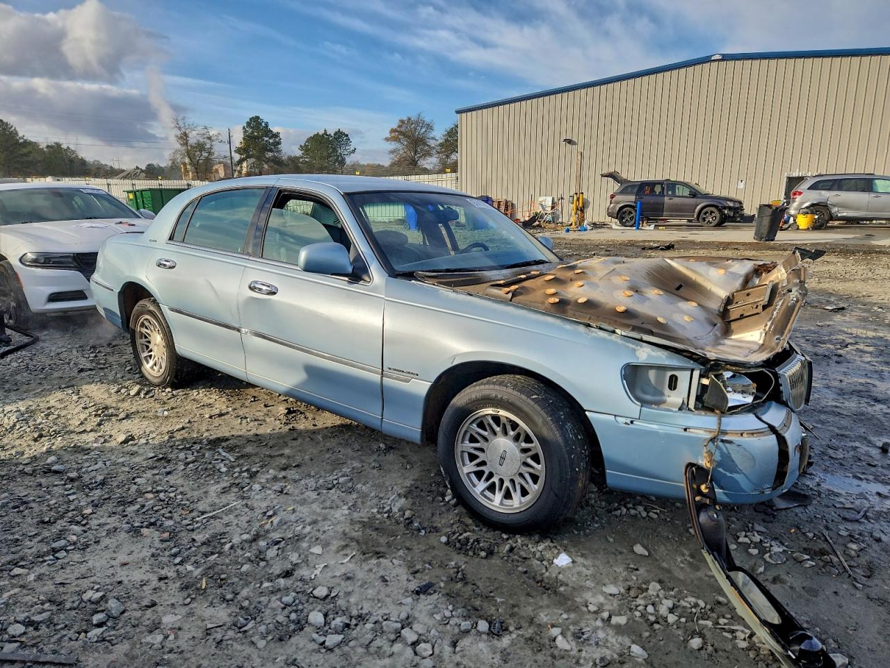 1998 LINCOLN TOWN CAR SIGNATURE photo 4