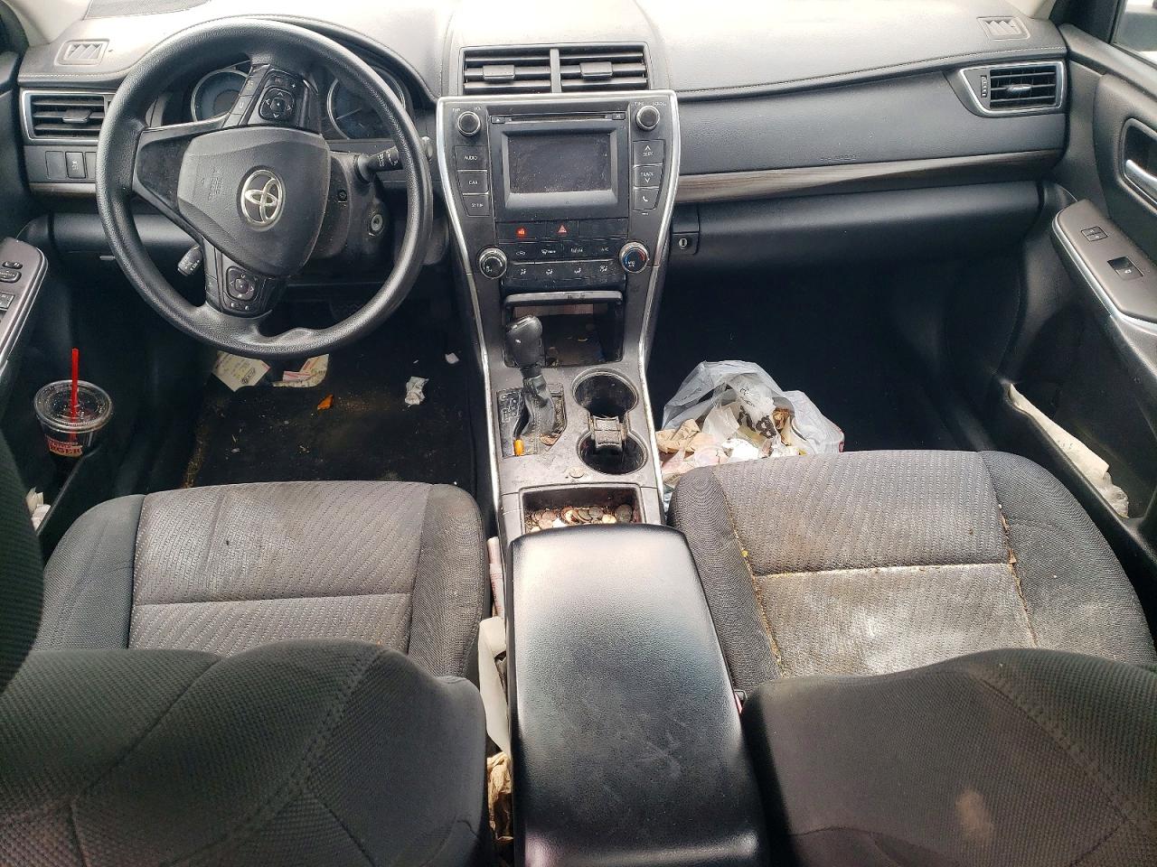 2016 TOYOTA CAMRY LE photo 8