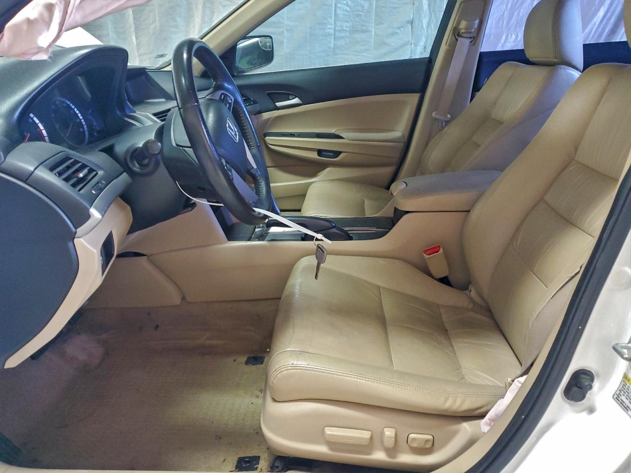 2011 HONDA ACCORD SE photo 7