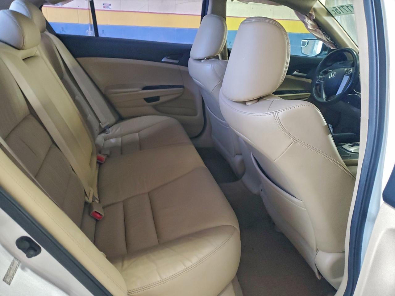 2011 HONDA ACCORD SE photo 10