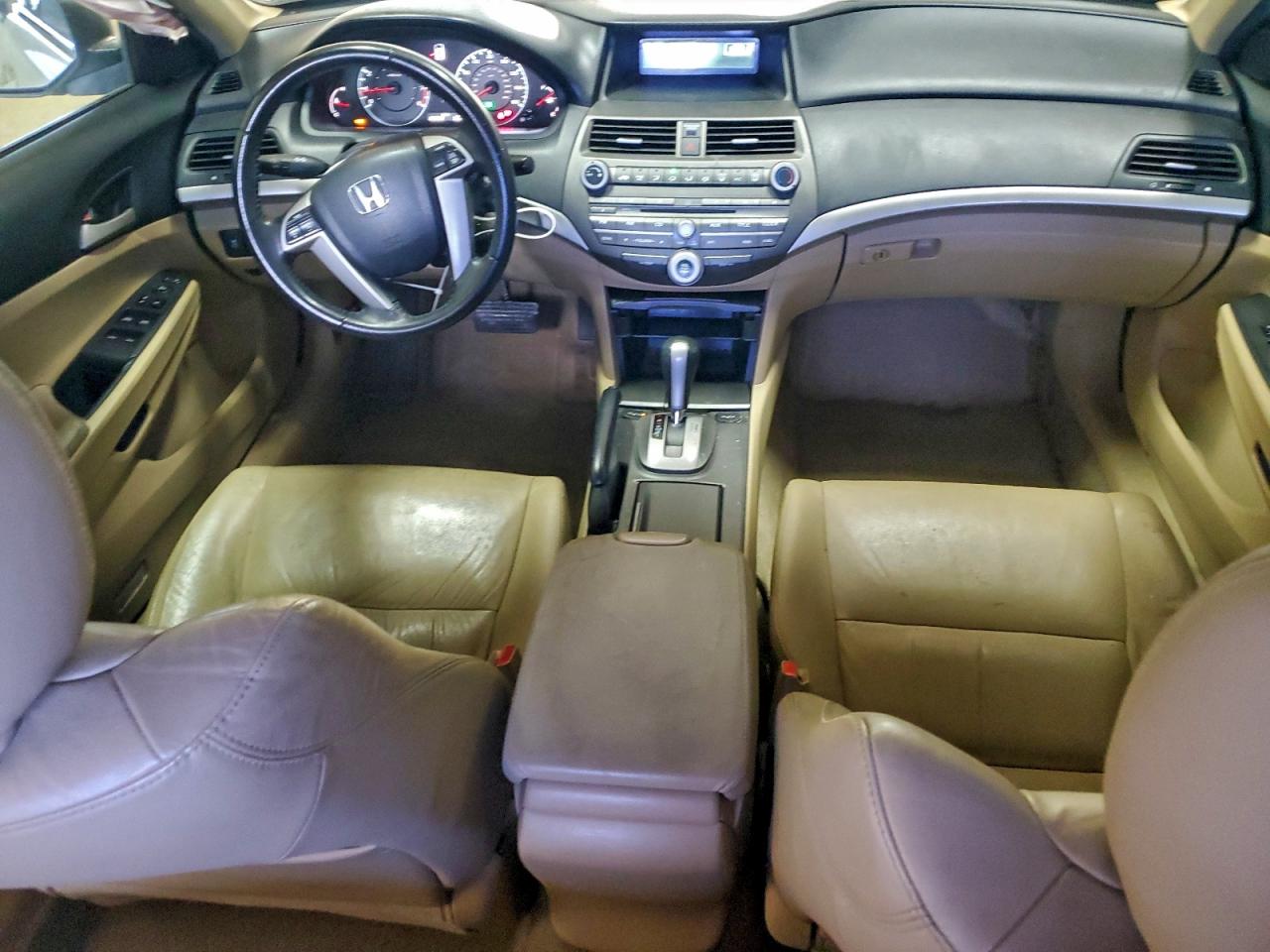2011 HONDA ACCORD SE photo 8