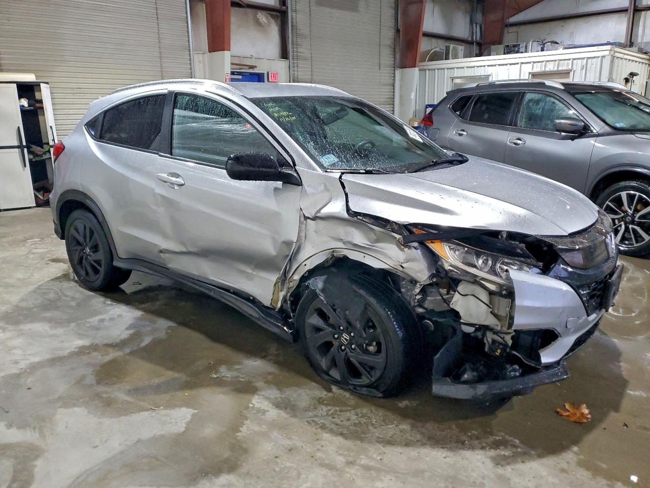 2021 HONDA HR-V SPORT photo 4