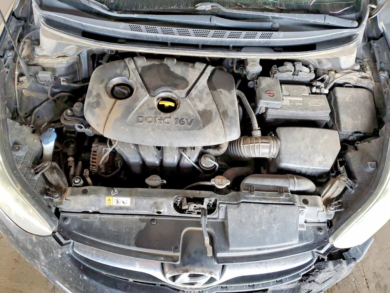 2013 HYUNDAI ELANTRA GLS photo 11