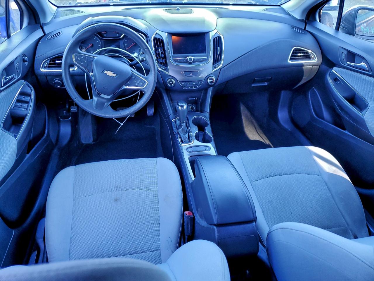 2019 CHEVROLET CRUZE LS photo 8