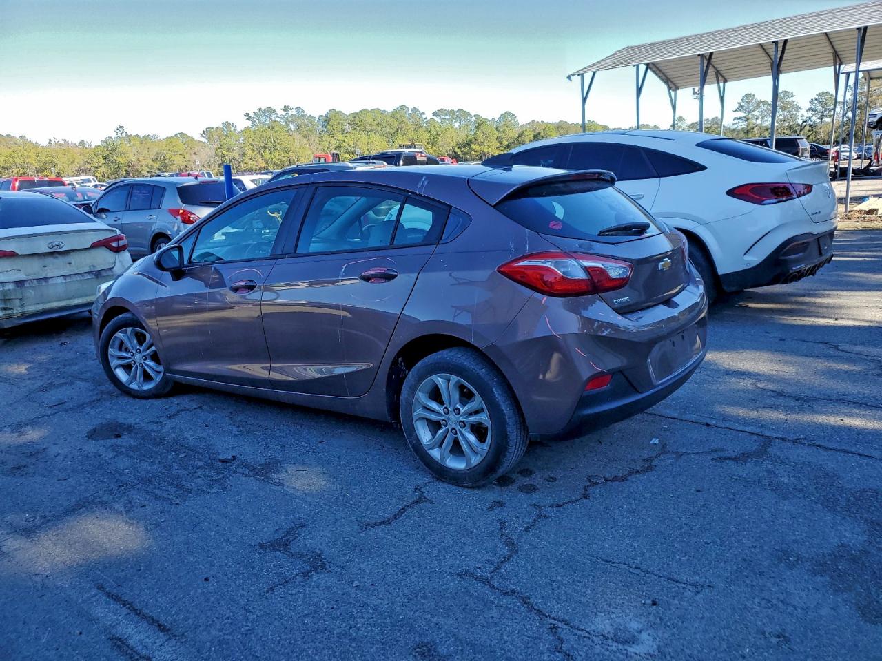 2019 CHEVROLET CRUZE LS photo 2