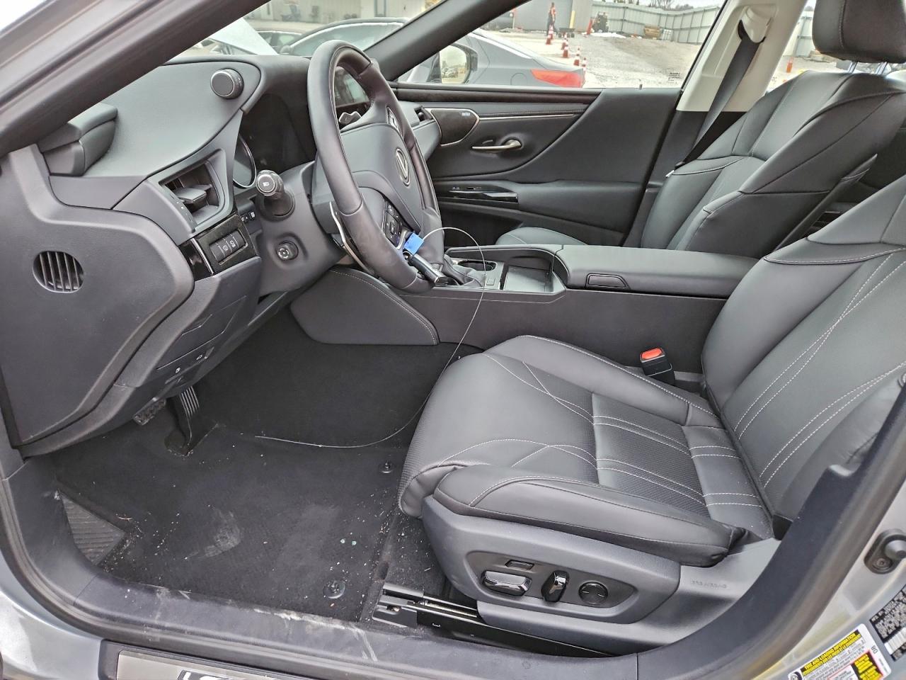 2025 LEXUS ES 350 BASE photo 7