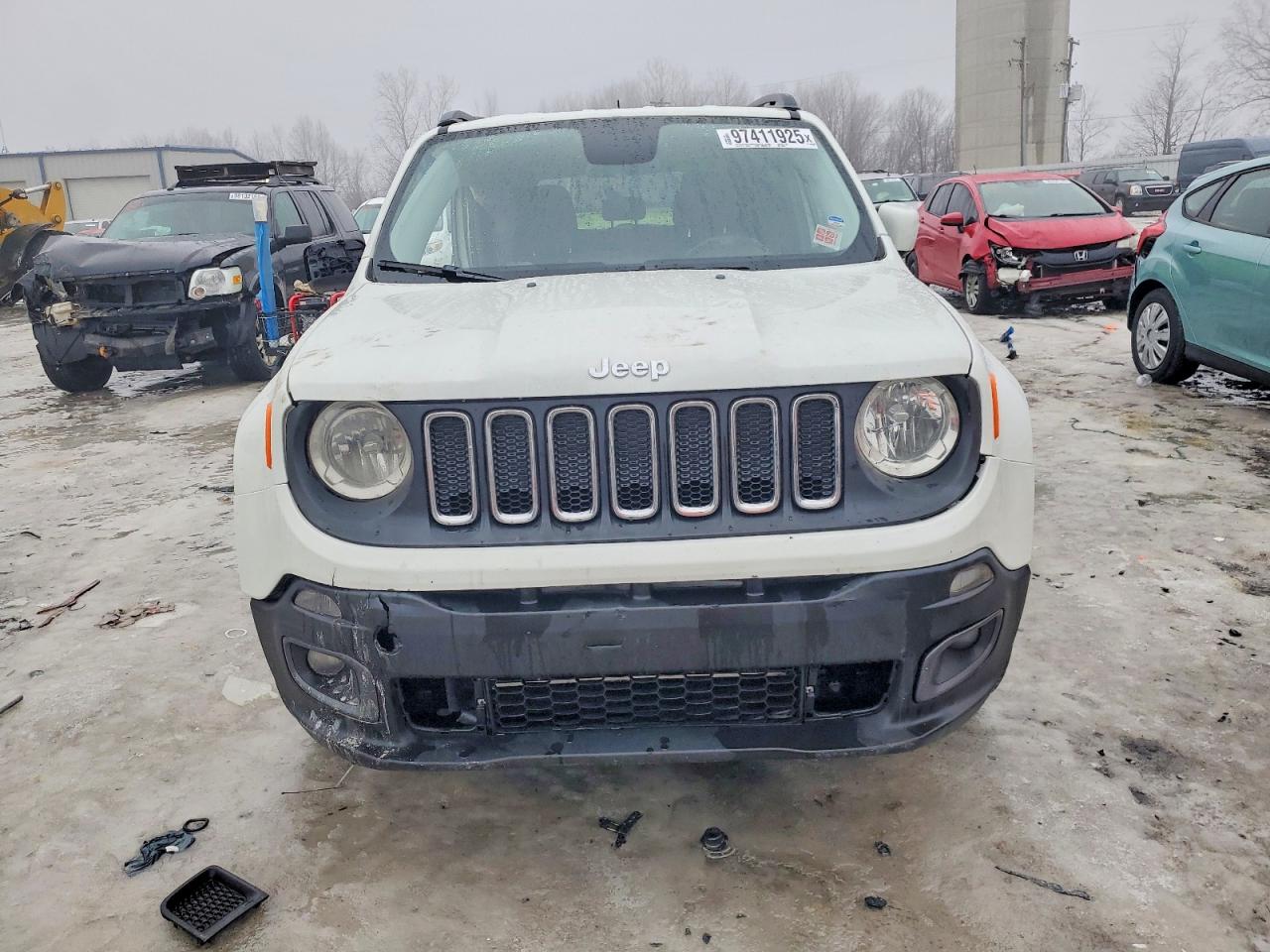 2017 JEEP RENEGADE LATITUDE photo 5