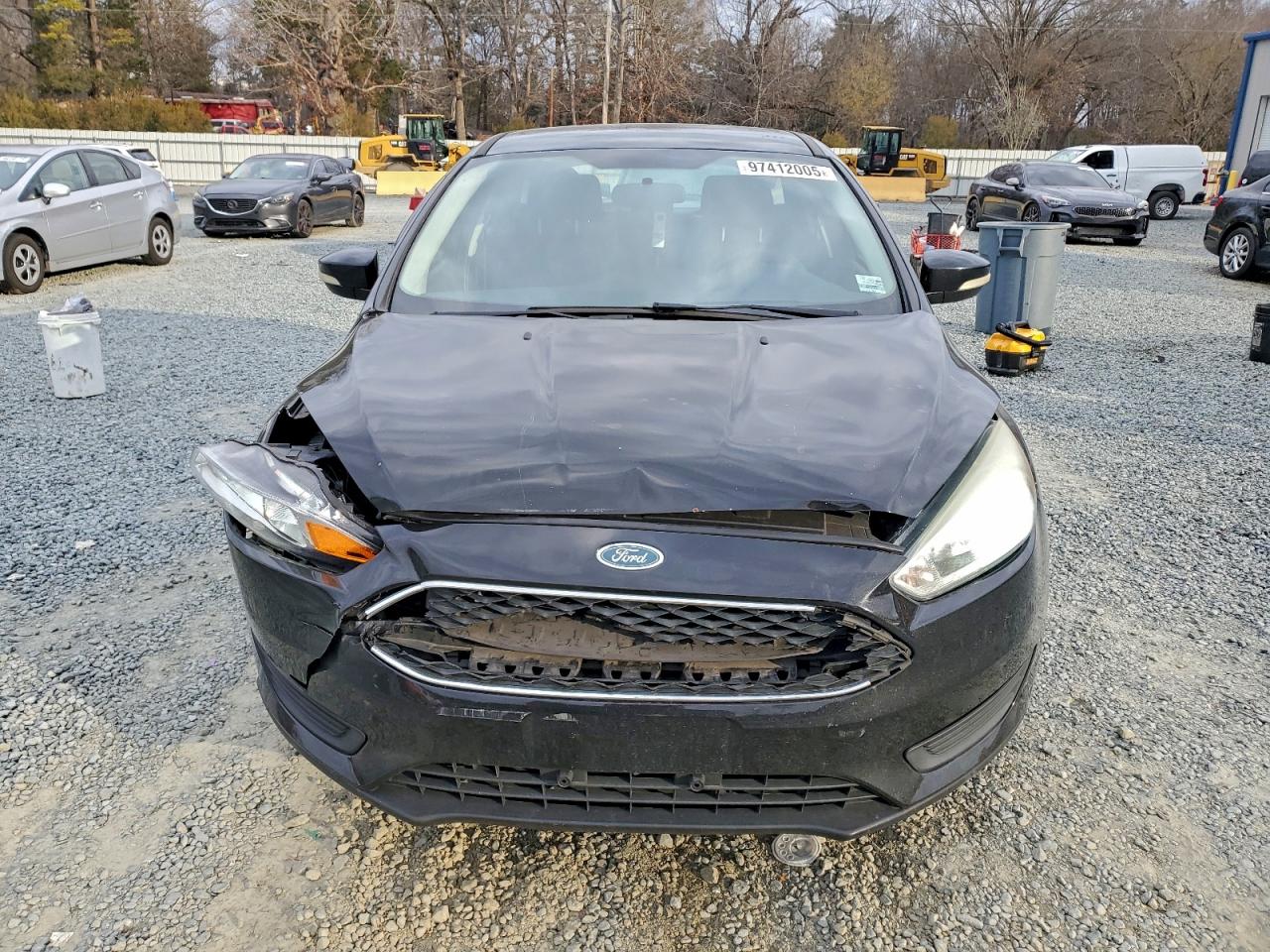 2015 FORD FOCUS SE photo 5