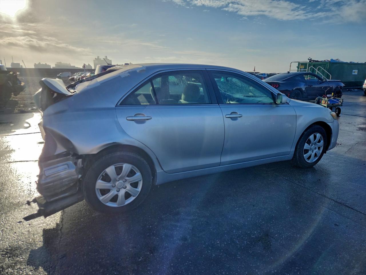 2010 TOYOTA CAMRY BASE photo 3