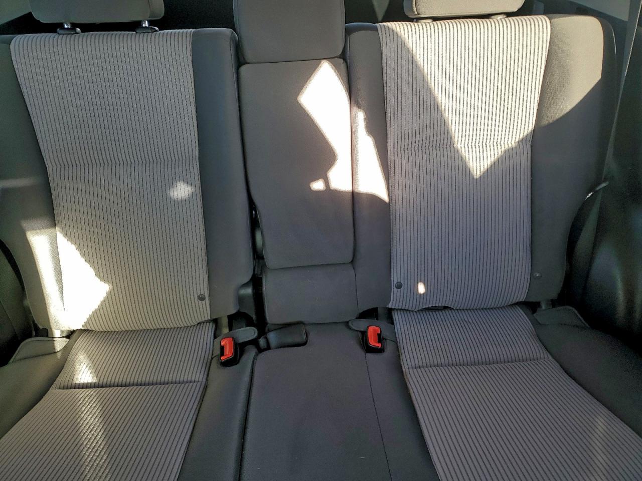 2013 TOYOTA RAV4 LE photo 10