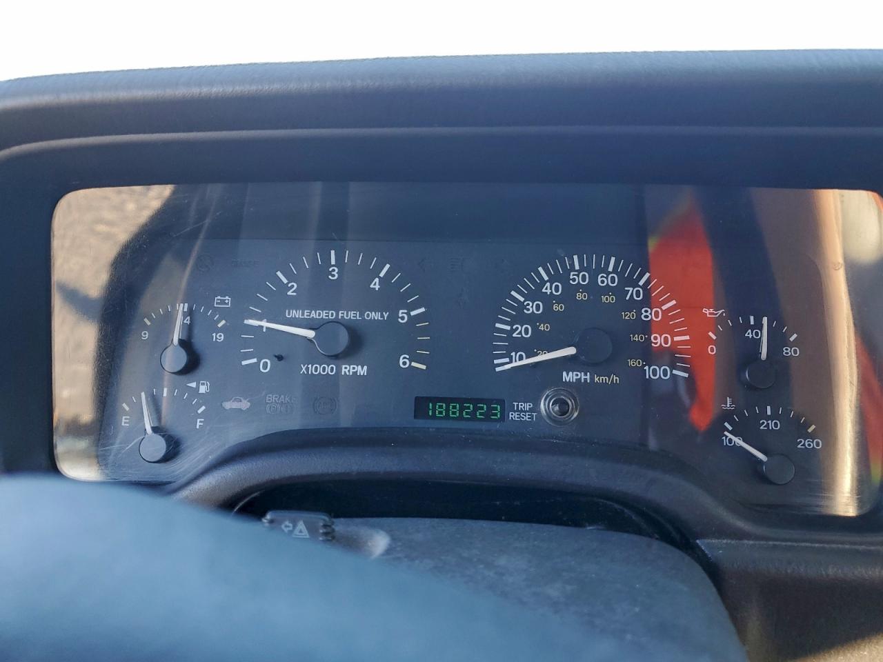 1999 JEEP CHEROKEE SPORT photo 9