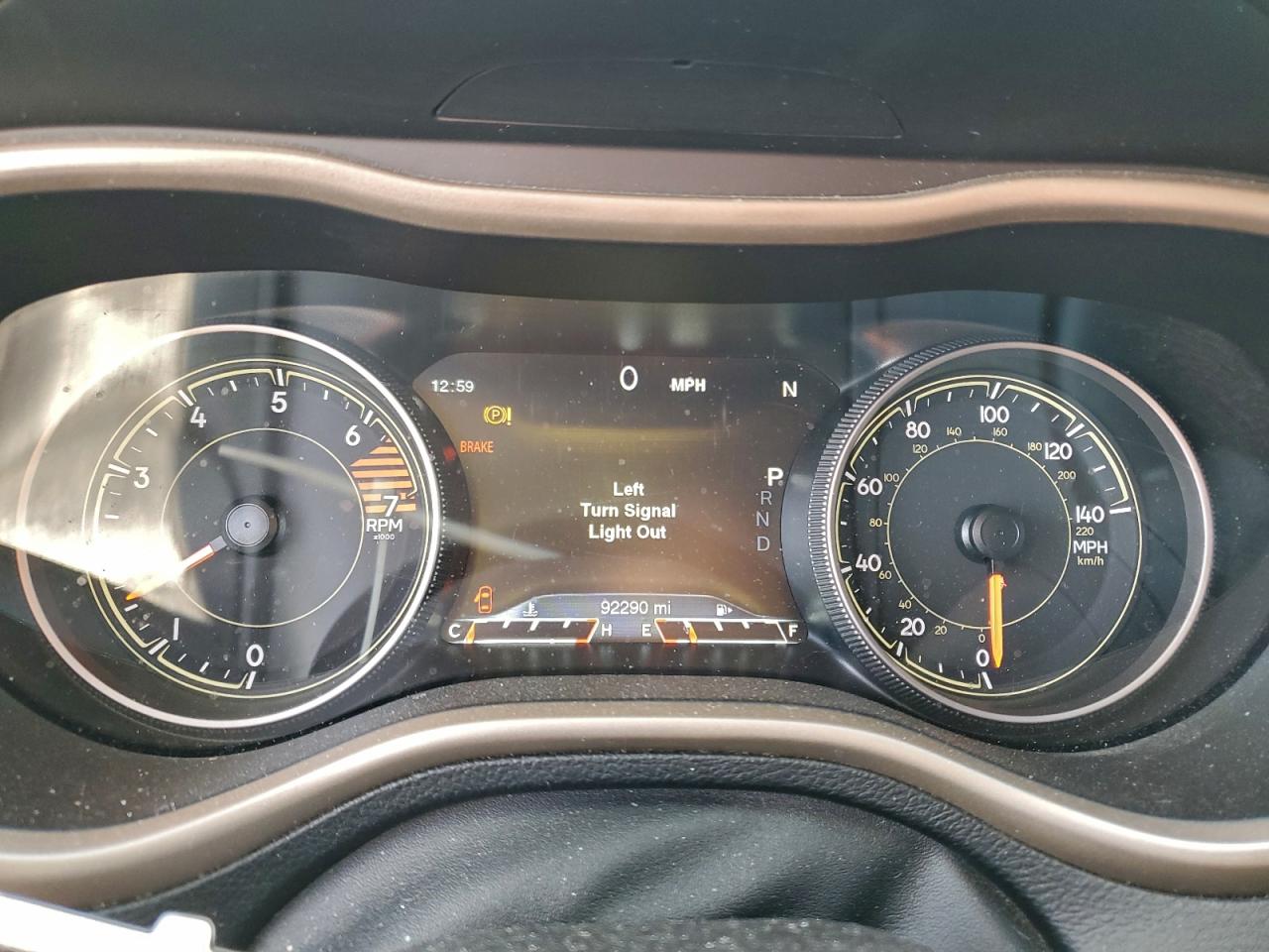 2017 JEEP CHEROKEE LIMITED photo 9