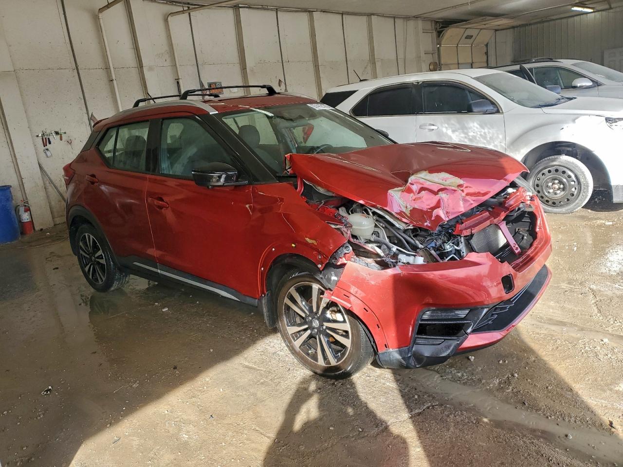 2018 NISSAN KICKS S photo 4