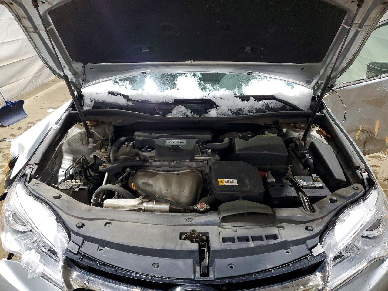 2017 TOYOTA CAMRY LE photo 11