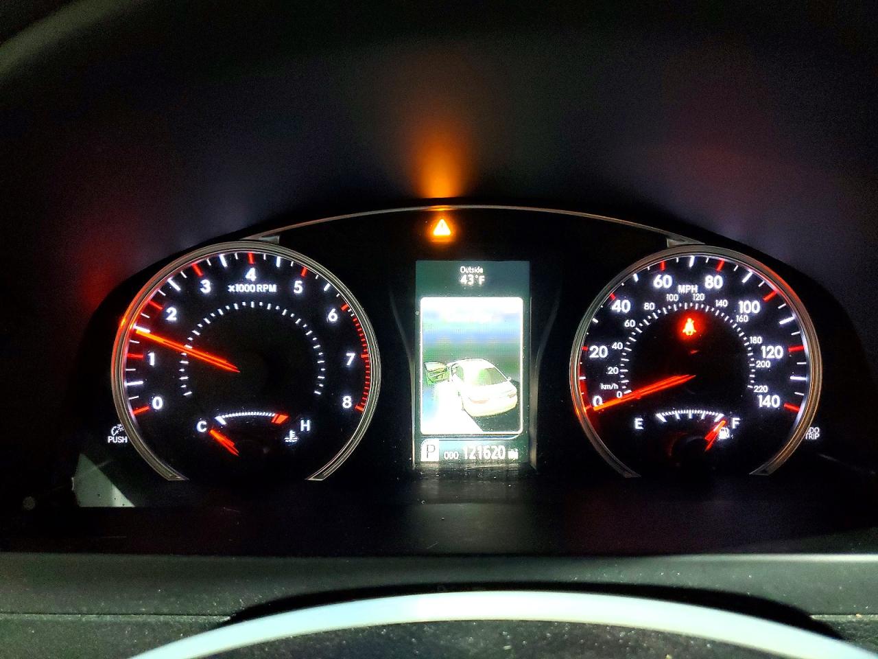 2017 TOYOTA CAMRY LE photo 9