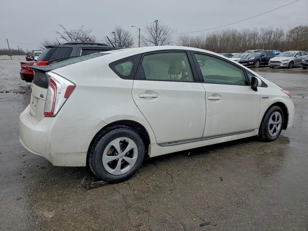 2013 TOYOTA PRIUS photo 7