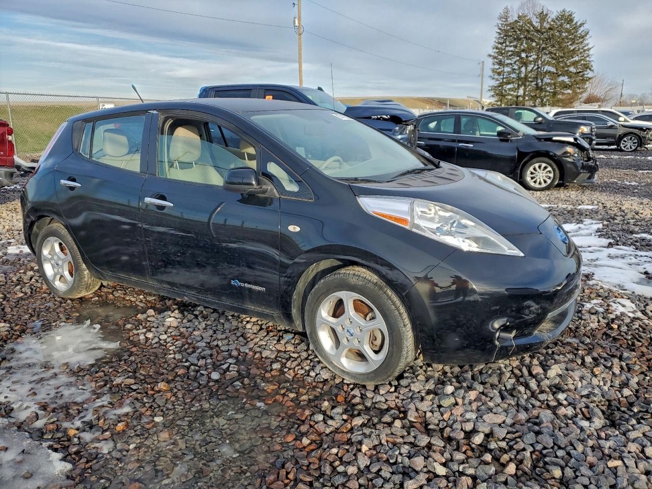 2012 NISSAN LEAF SV photo 10