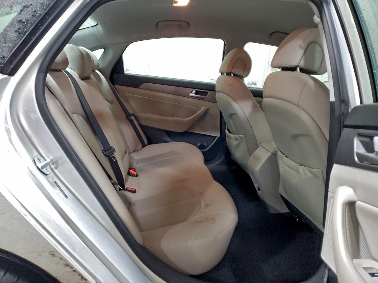 2015 HYUNDAI SONATA SE photo 19