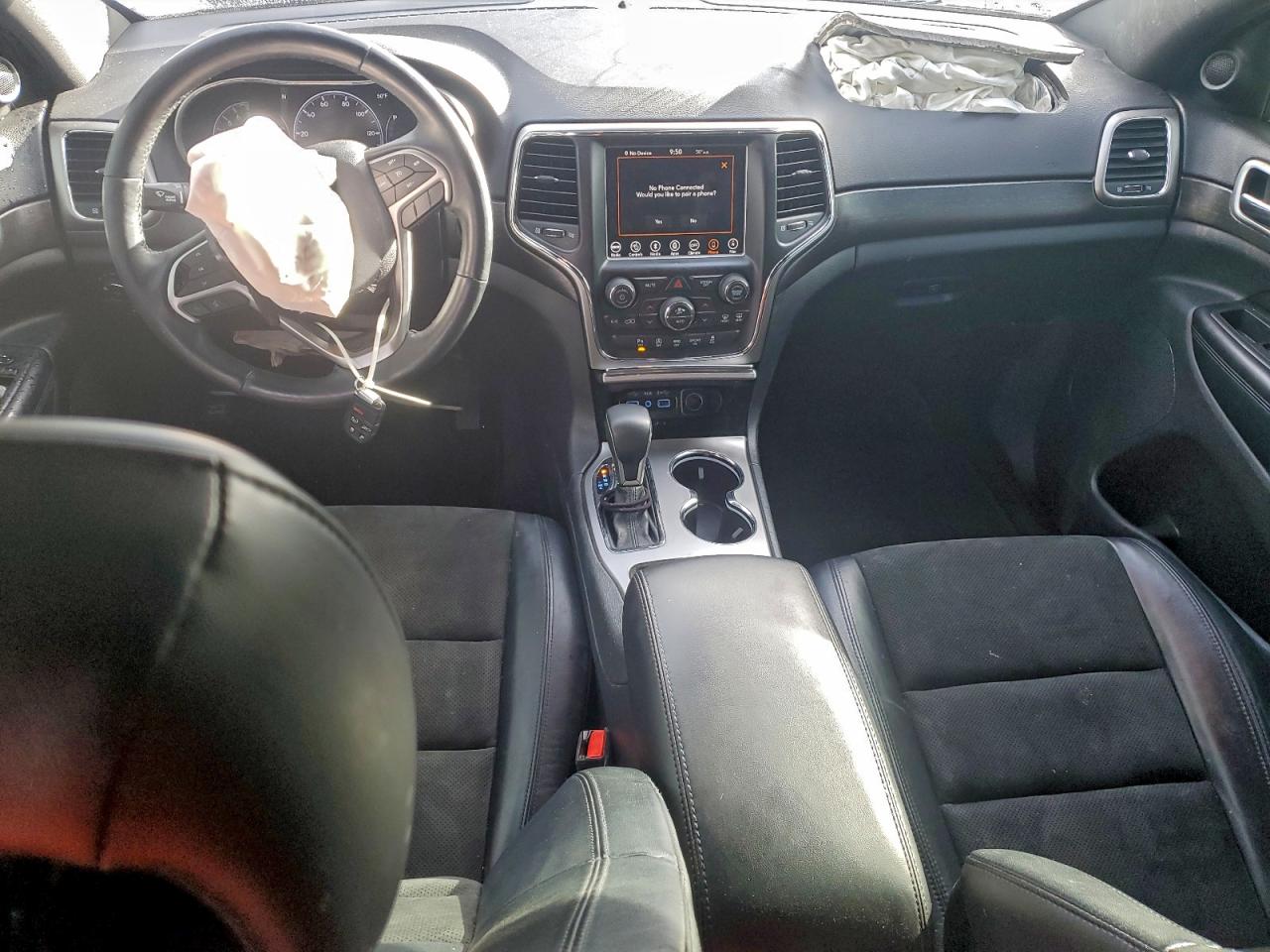 2018 JEEP GRAND CHEROKEE LAREDO photo 8