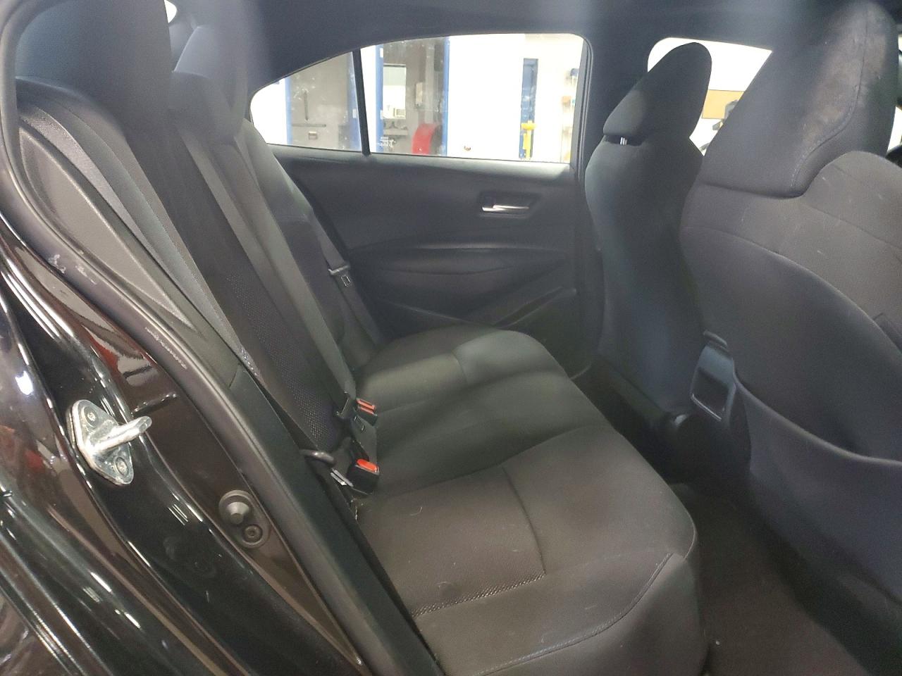 2021 TOYOTA COROLLA SE photo 10