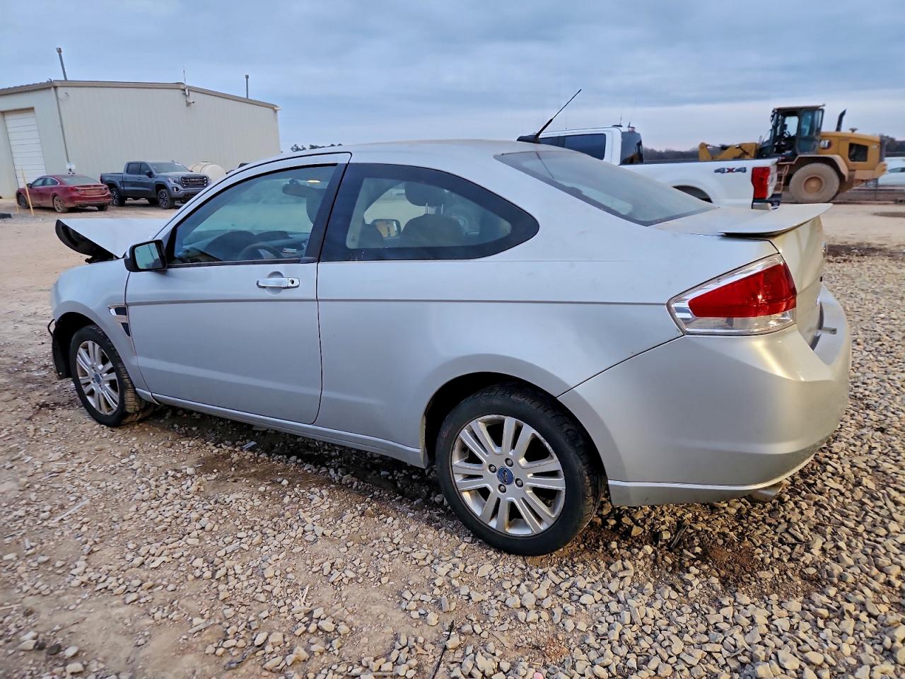 2008 FORD FOCUS SE photo 4