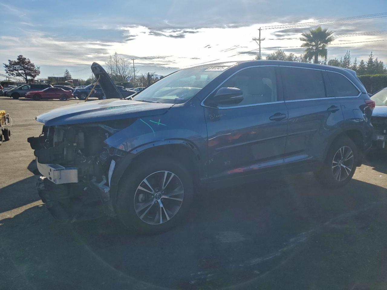 2019 TOYOTA HIGHLANDER