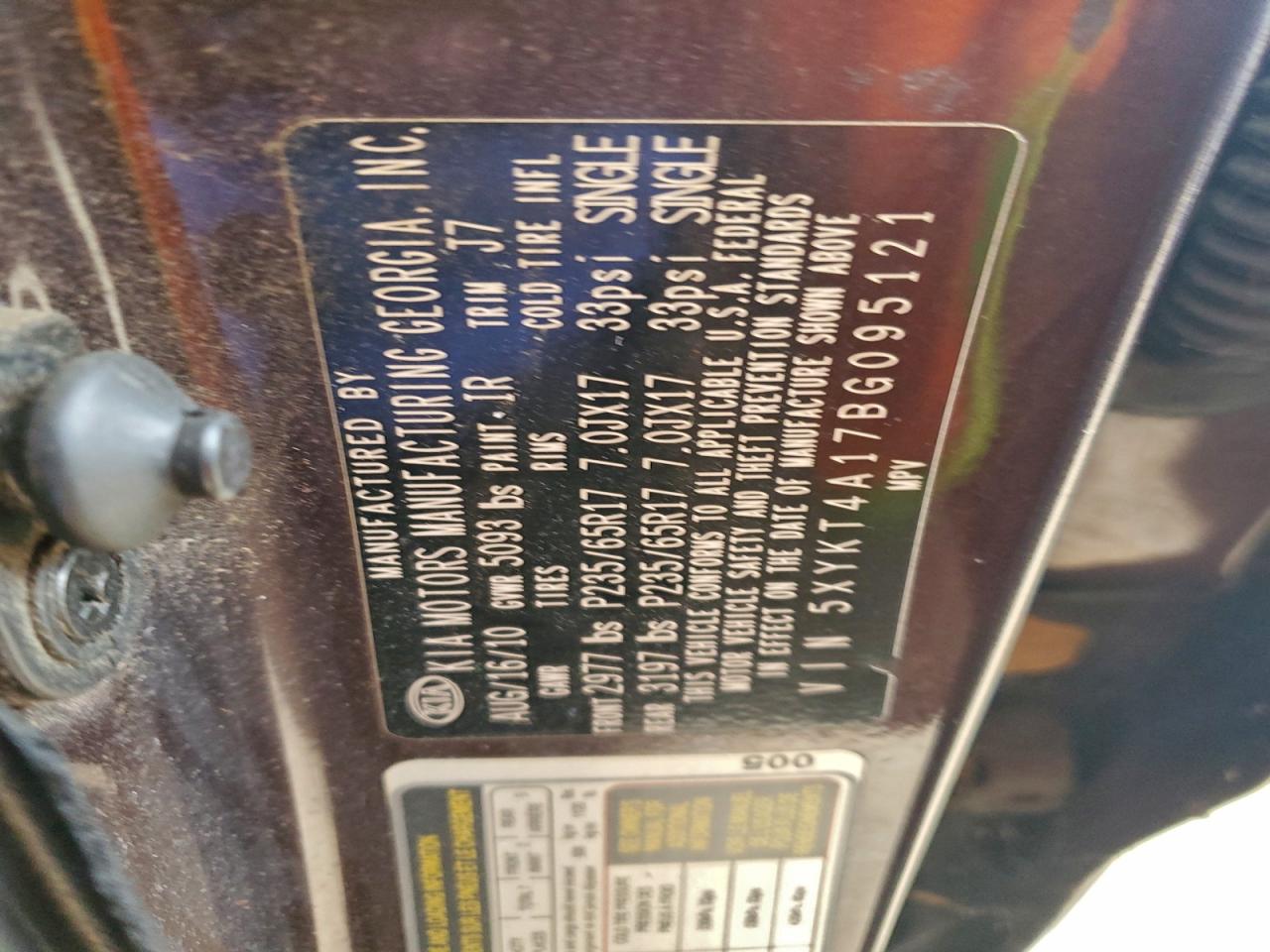 2011 KIA SORENTO BASE photo 37