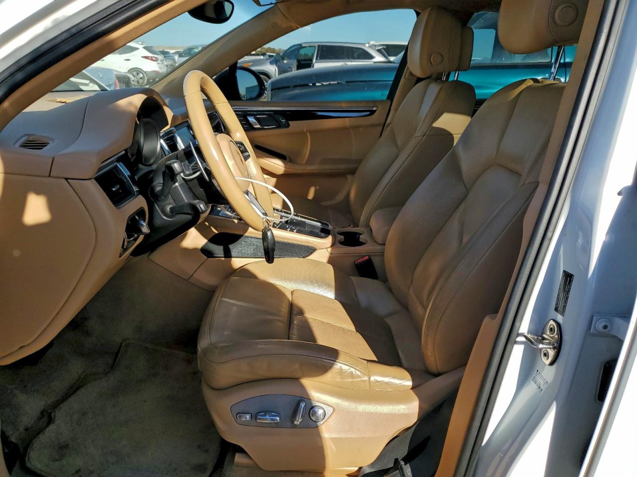 2015 PORSCHE MACAN S photo 7