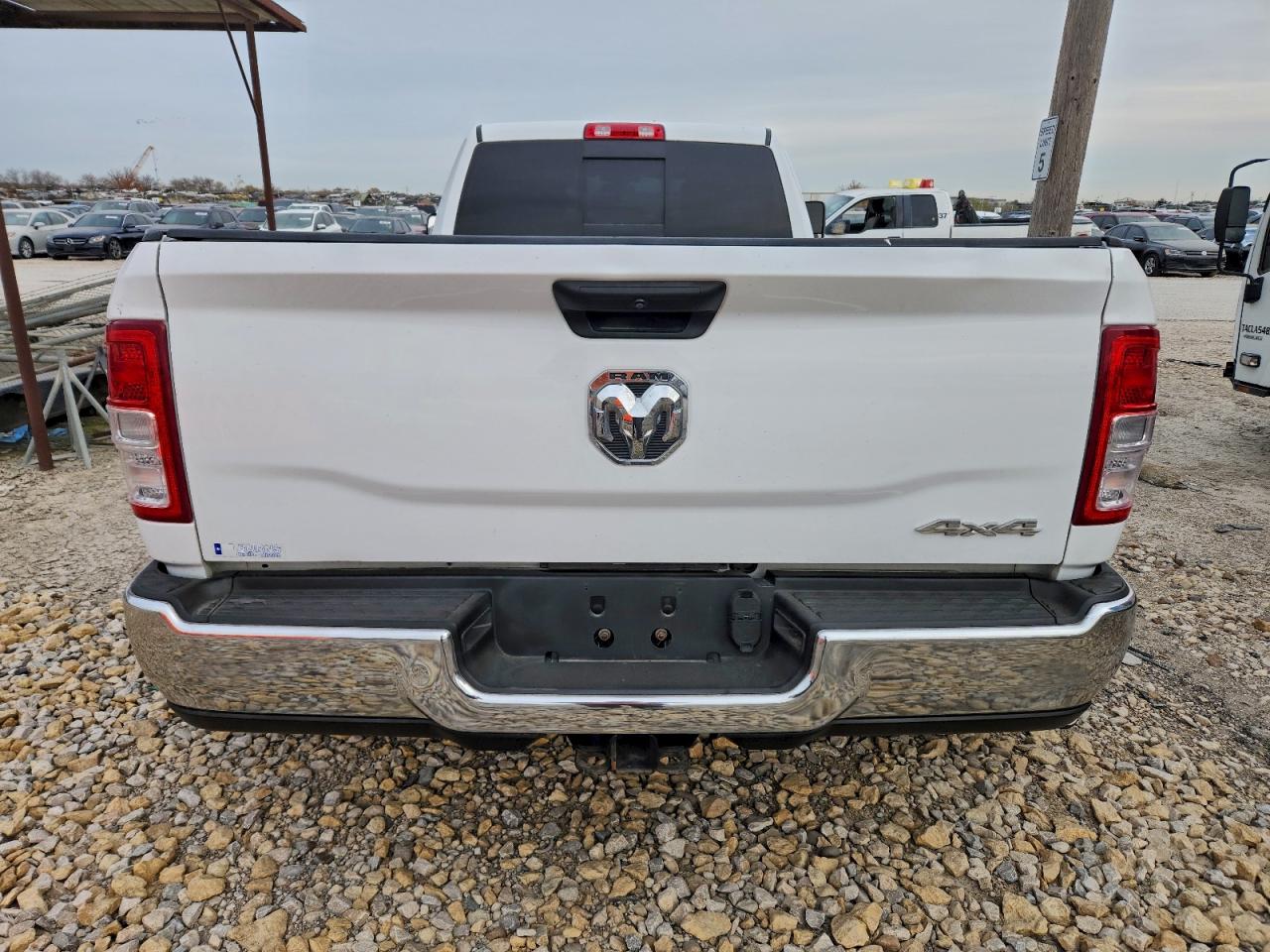 2021 RAM 3500 TRADESMAN photo 6