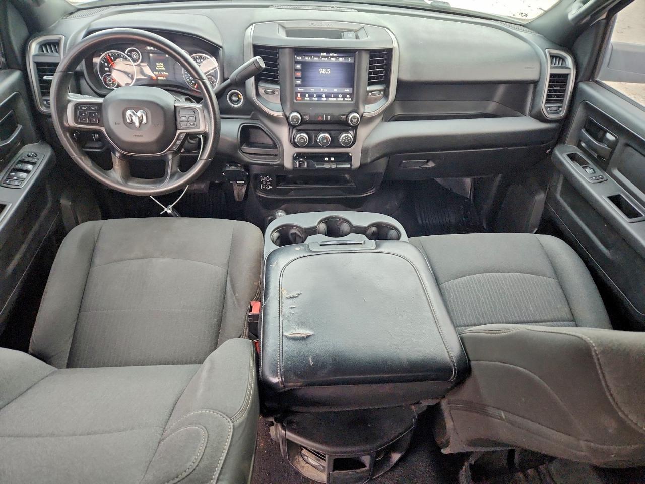 2021 RAM 3500 TRADESMAN photo 8