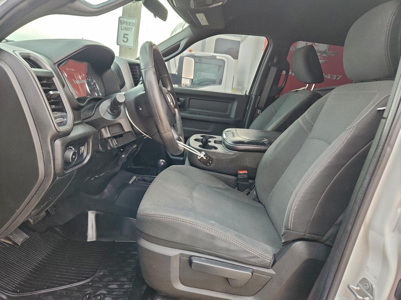 2021 RAM 3500 TRADESMAN photo 7