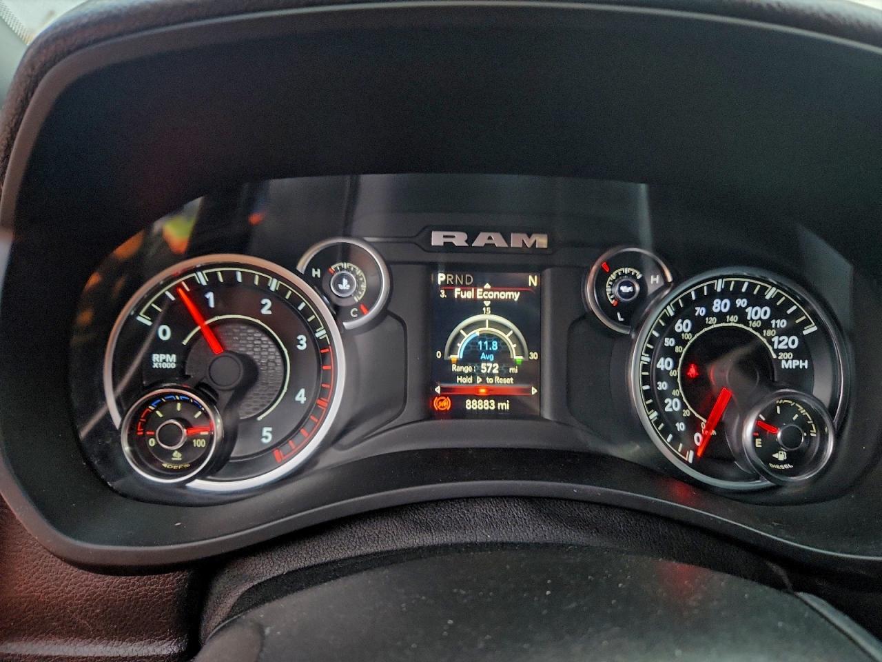 2021 RAM 3500 TRADESMAN photo 9