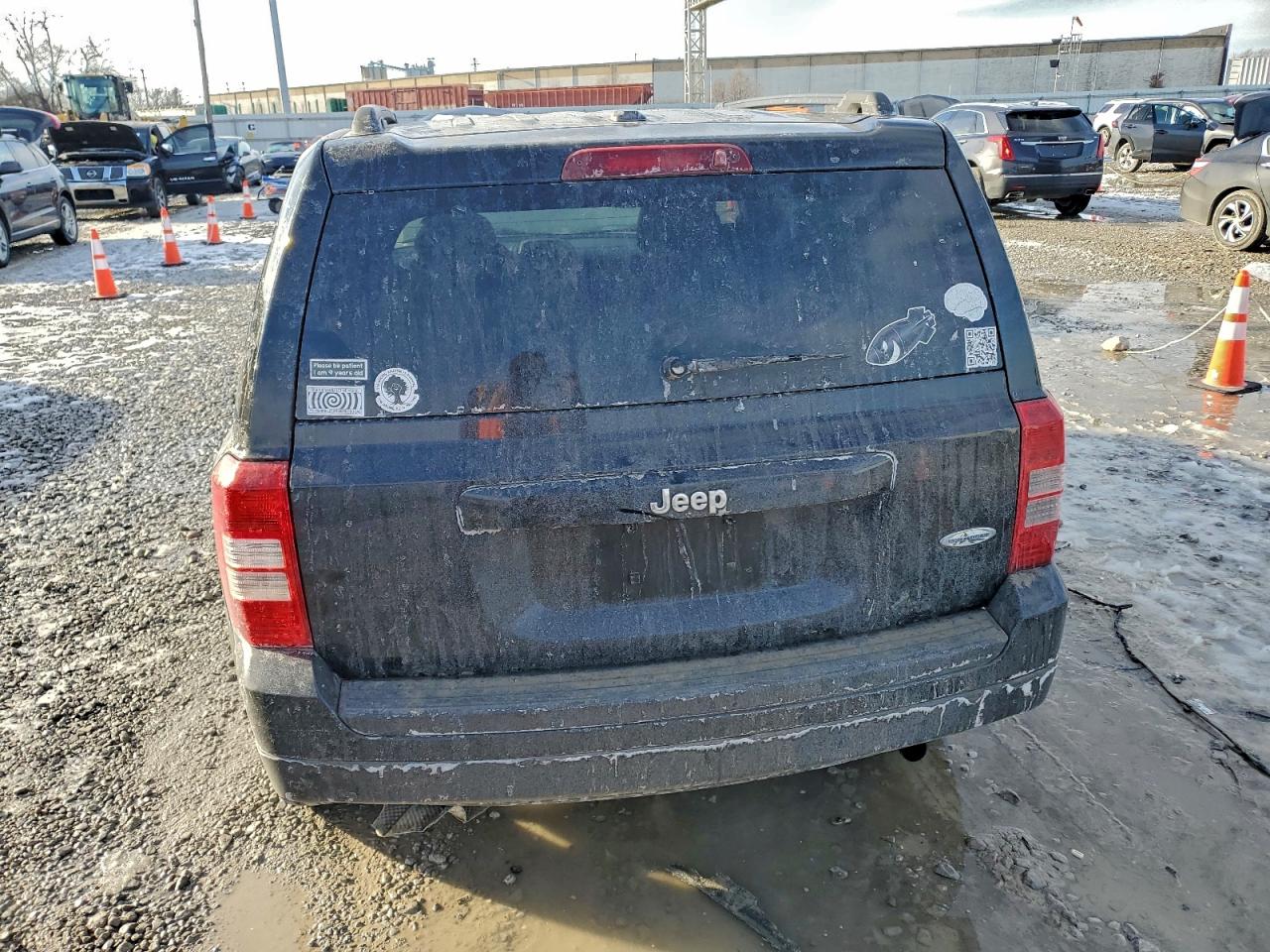 2014 JEEP PATRIOT LATITUDE photo 11