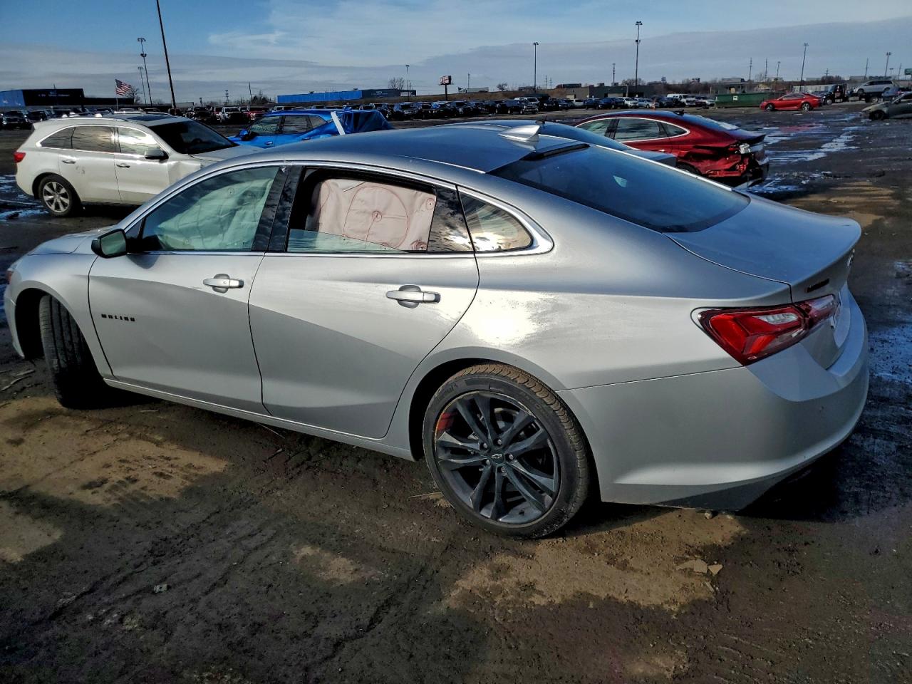 2021 CHEVROLET MALIBU LT photo 2
