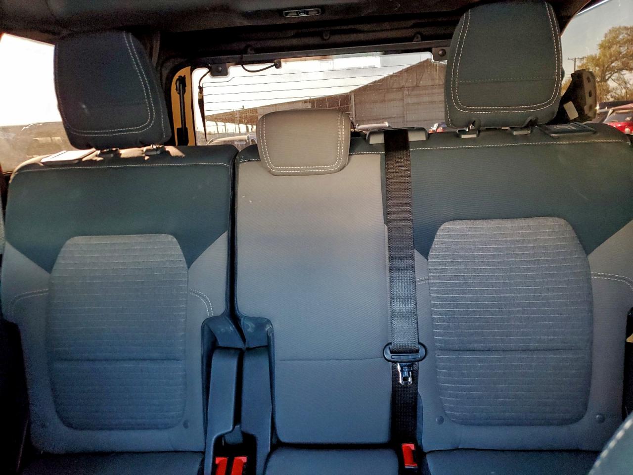 2021 FORD BRONCO BASE photo 10