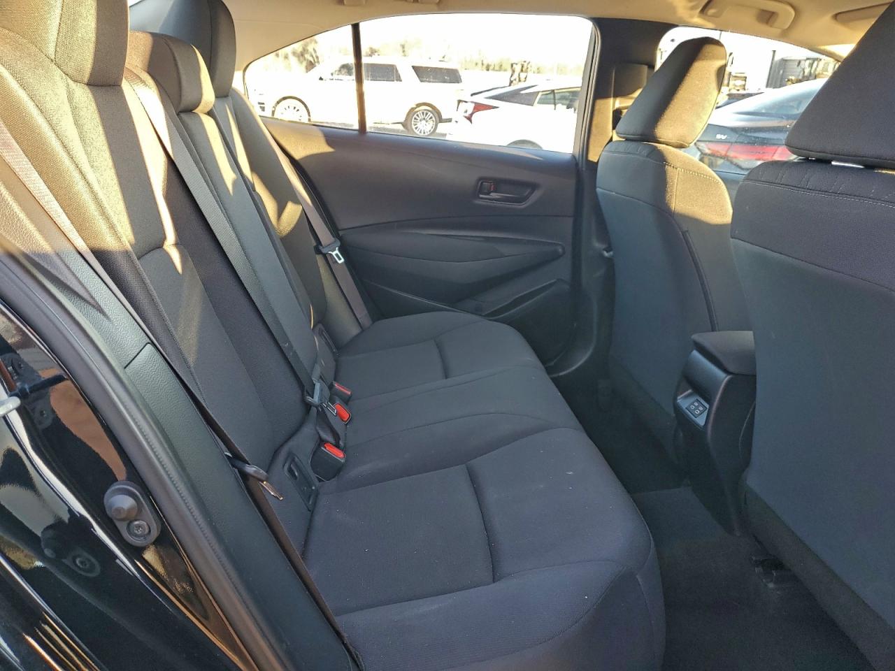 2024 TOYOTA COROLLA LE photo 10