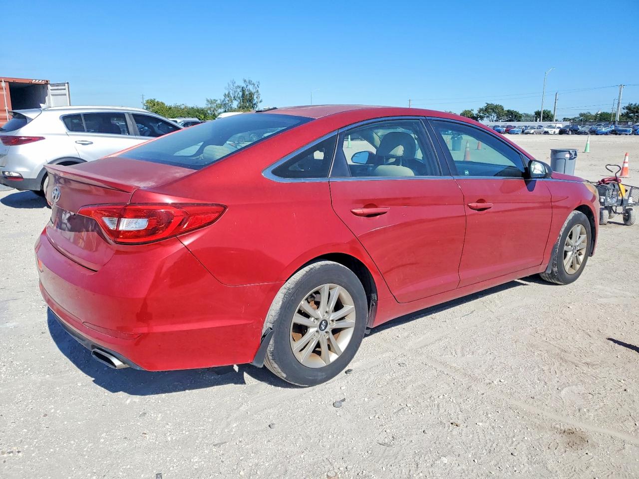 2017 HYUNDAI SONATA SE photo 3