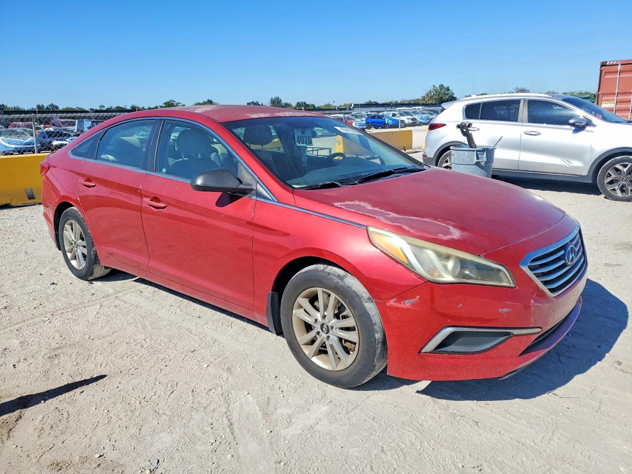 2017 HYUNDAI SONATA SE photo 4