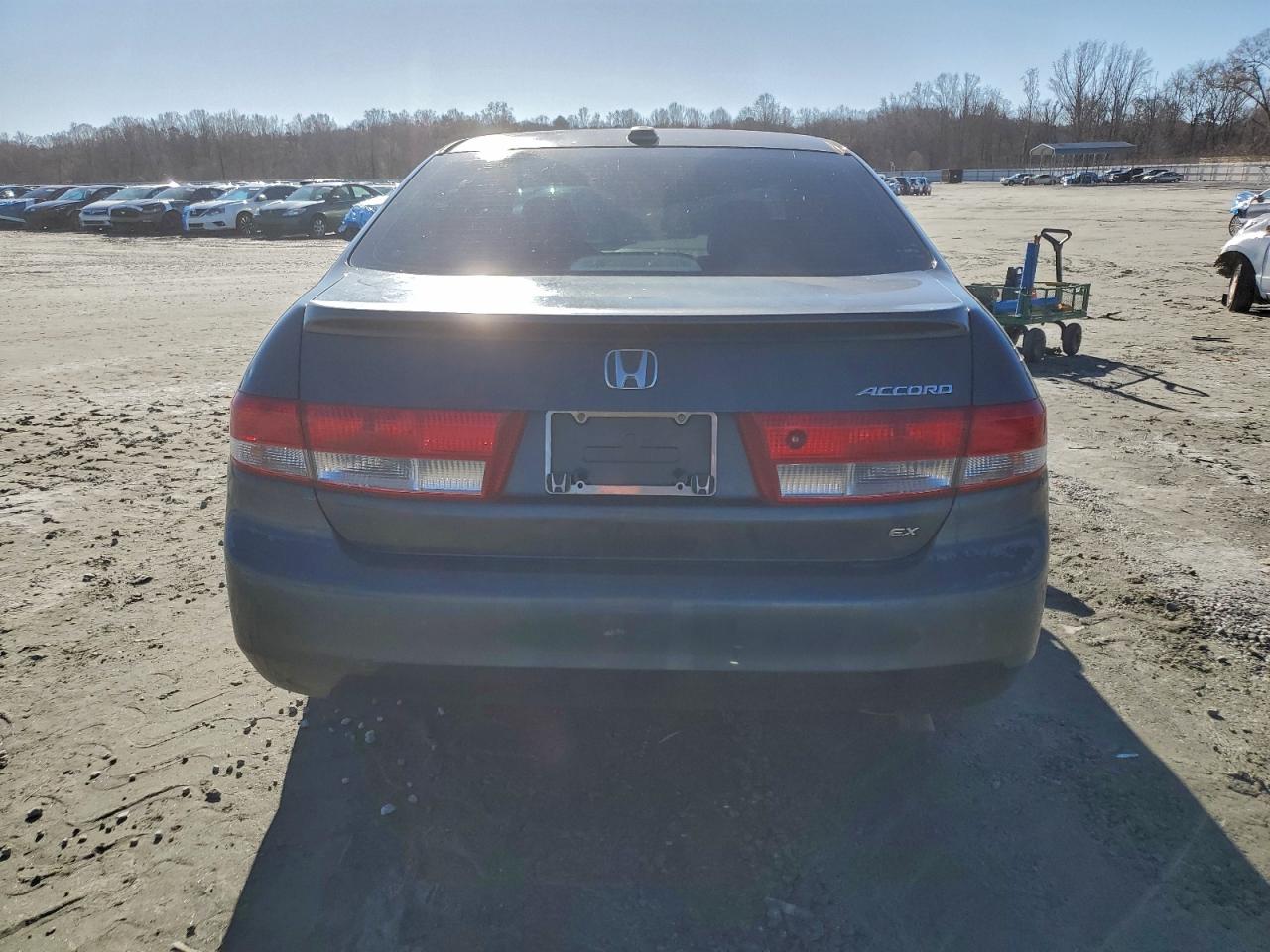 2004 HONDA ACCORD photo 6