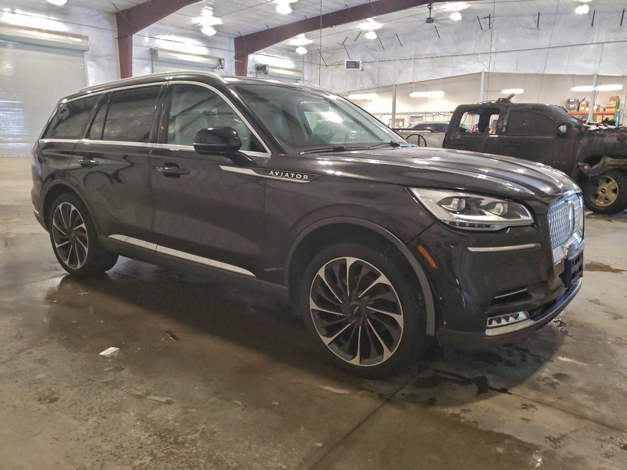 2021 LINCOLN AVIATOR RESERVE photo 4