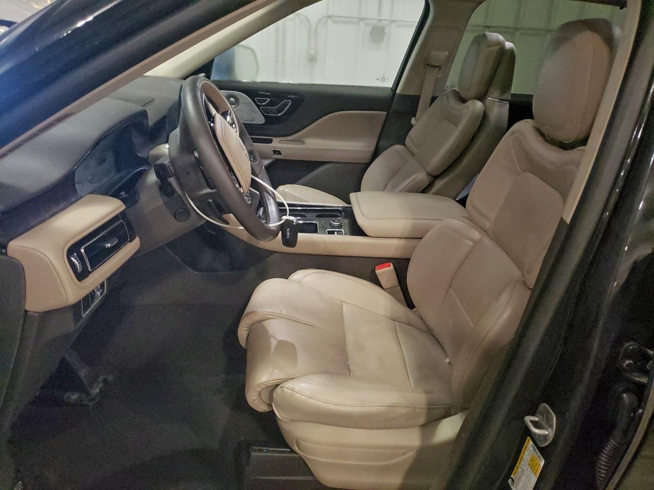 2021 LINCOLN AVIATOR RESERVE photo 7