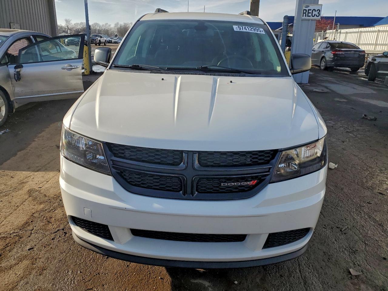 2018 DODGE JOURNEY SE photo 5