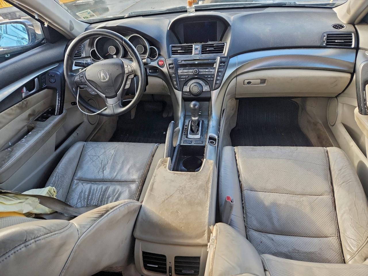 2010 ACURA TL photo 8
